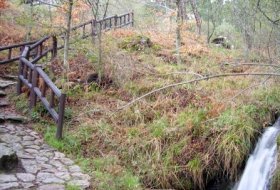Senda “Cascada del Hornillo: Sendas de agua”. Centro de Educación Ambiental Arboreto Luis Ceballos, Sendas 2,   Actividades Niños, planes niños, talleres niños, Madrid, San Lorenzo de El Escorial